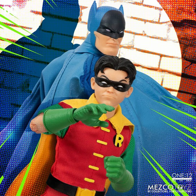 Load image into Gallery viewer, Mezco Toyz - One 12 DC Comics - Robin (Golden Age Edition)
