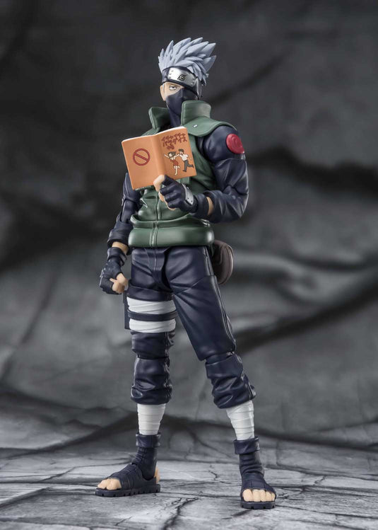 Bandai - S.H.Figuarts - Naruto Shippuden - Kakashi Hatake (The Famed Sharingan Hero) (2027 Reissue)