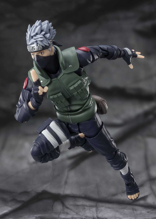Bandai - S.H.Figuarts - Naruto Shippuden - Kakashi Hatake (The Famed Sharingan Hero) (2027 Reissue)