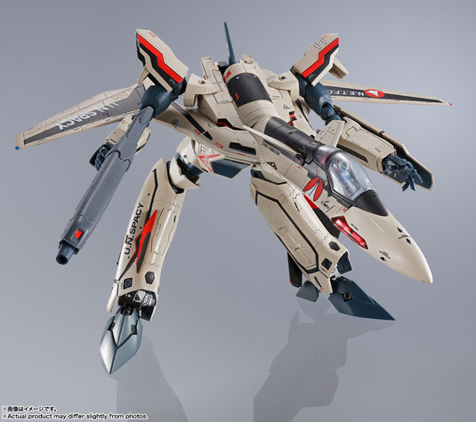 Bandai - Macross Plus DX Chogokin - YF-19 Excalibur (Isamu Alva Dyson Use)