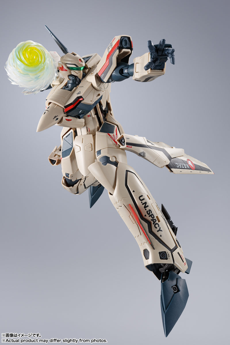 Load image into Gallery viewer, Bandai - Macross Plus DX Chogokin - YF-19 Excalibur (Isamu Alva Dyson Use)
