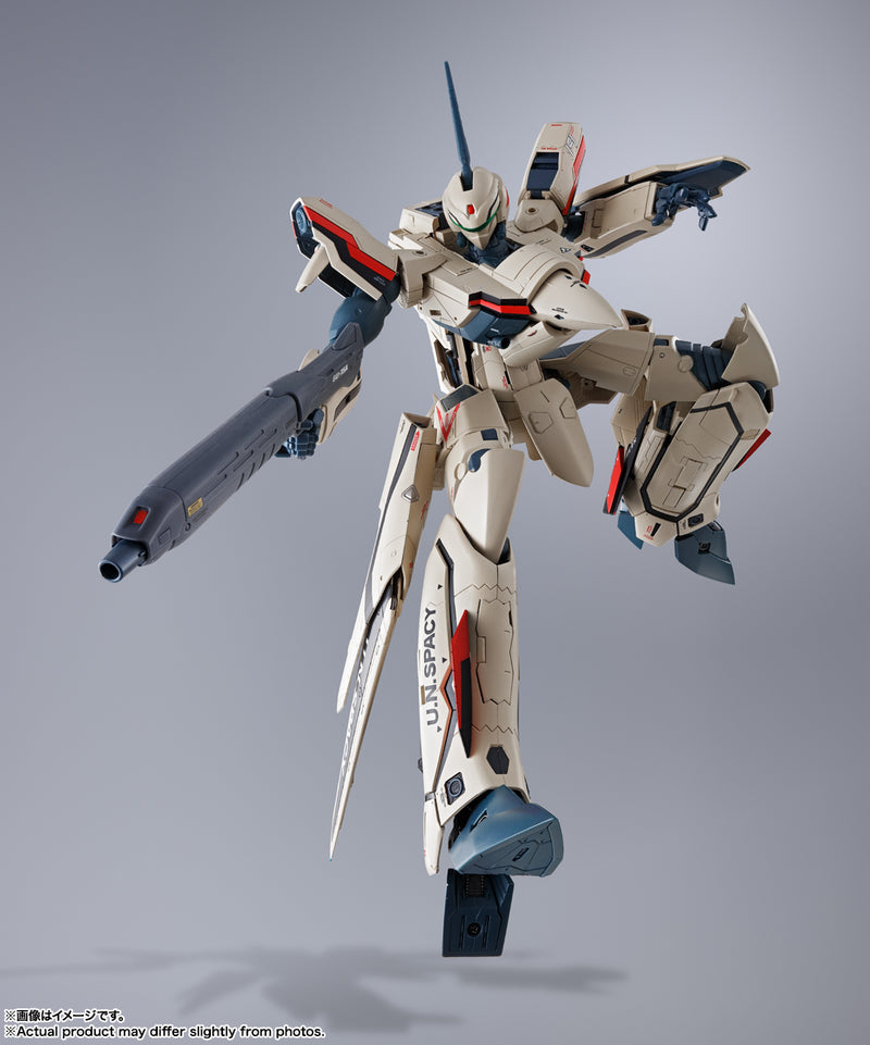 Load image into Gallery viewer, Bandai - Macross Plus DX Chogokin - YF-19 Excalibur (Isamu Alva Dyson Use)
