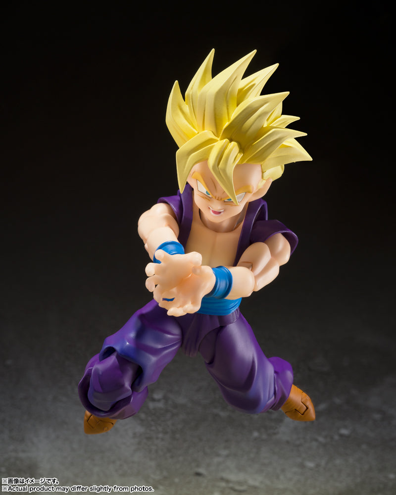 Load image into Gallery viewer, Bandai - S.H.Figuarts - Dragon Ball Z: Super Saiyan Son Gohan (The Warrior who Surpassed Goku) (Reissue)
