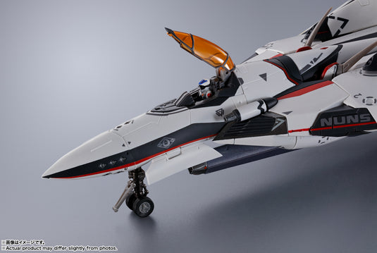 Bandai - Macross Frontier DX Chogokin - VF-171EX Armored Nightmare Plus EX (Alto Saotome Use) Revival Ver.