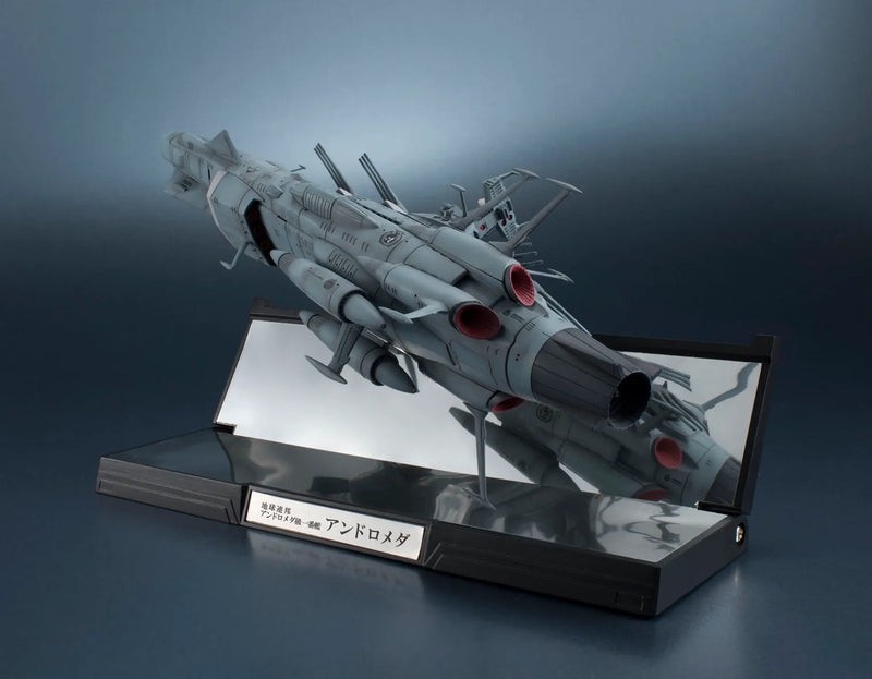 Load image into Gallery viewer, Bandai - Kikan Taizen Star Blazers: Earth Federation Andromeda 1st Ship 1/2000 Scale Model (Reissue)
