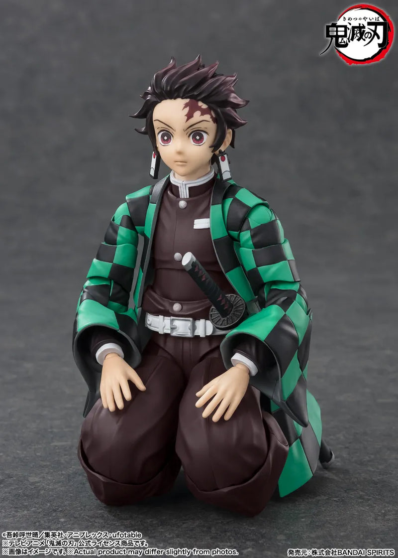 Load image into Gallery viewer, Bandai - S.H.Figuarts - Demon Slayer Kimetsu no Yaiba - Tanjiro Kamado
