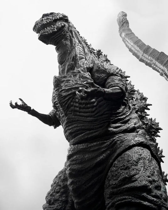 Bandai - S.H.Monsterarts Shin Godzilla (2016): Godzilla 4th Form (Orthochromatic Version)