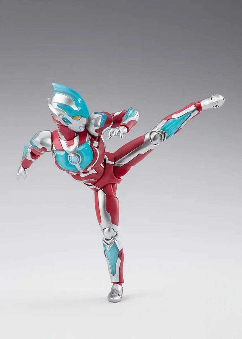 Load image into Gallery viewer, Bandai - S.H.Figuarts - Ultraman Ginga - Ultraman Ginga (Ultraman New Generation Stars Ver.)
