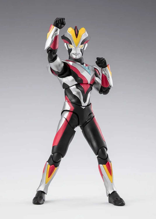 Bandai - S.H.Figuarts - Ultraman Ginga S - Ultraman Victory (Ultraman New Generation Stars Ver.)