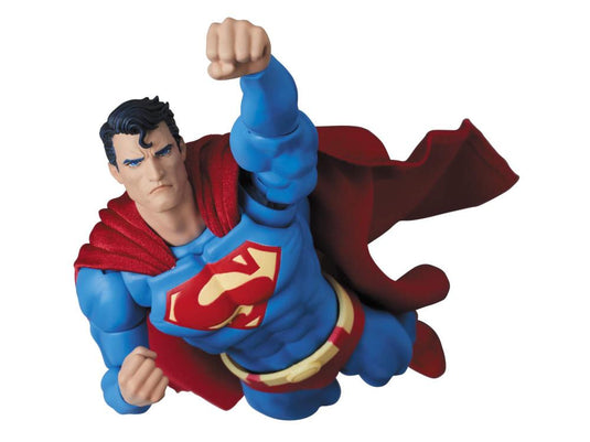 MAFEX Superman: Hush No.117 (Reissue)