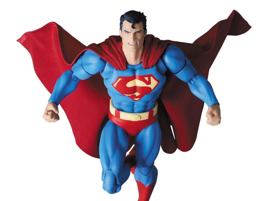 MAFEX Superman: Hush No.117 (Reissue)