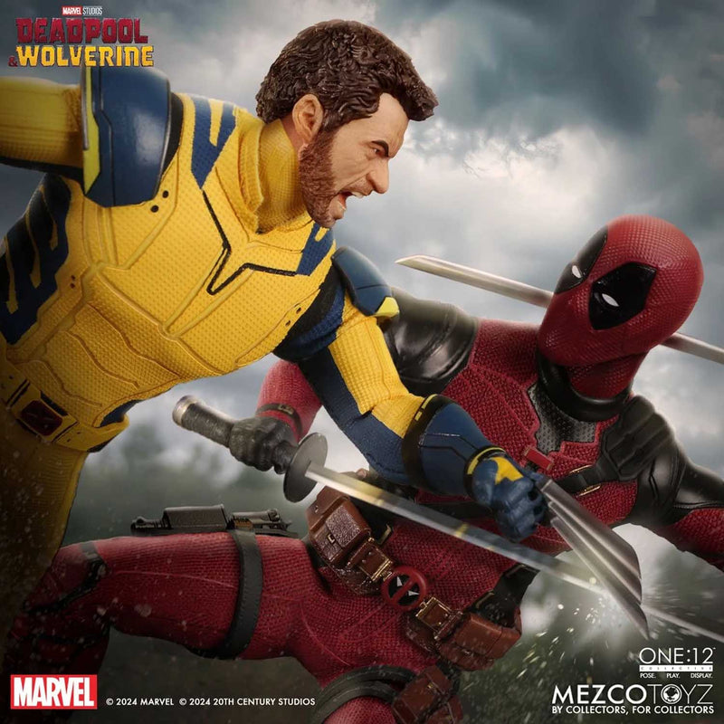 Load image into Gallery viewer, Mezco Toyz - One 12 Deadpool and Wolverine - Wolverine Deluxe
