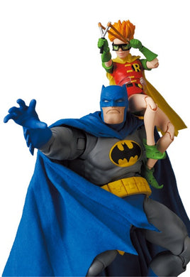 MAFEX - Batman: The Dark Knight Returns - Batman (Blue Version) and Robin No. 139 (Reissue)