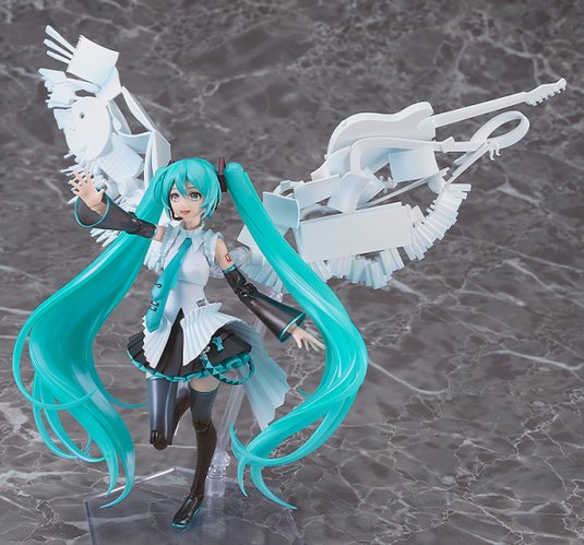 Max Factory - PLAMATEA - Hatsune Miku (Happy 16th Birthday Ver.) Model Kit