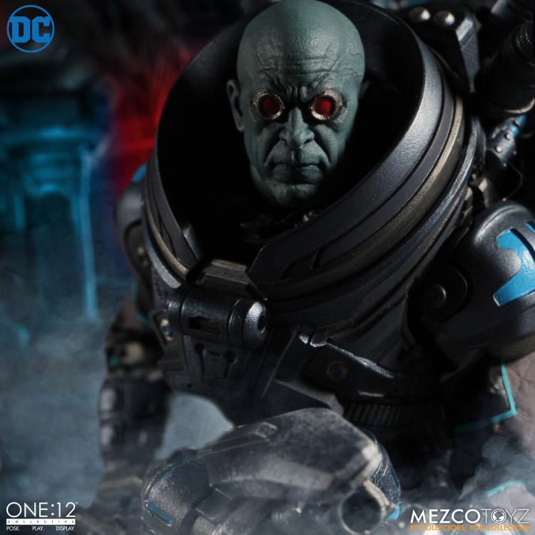 Load image into Gallery viewer, Mezco Toyz - One:12 Mr. Freeze Deluxe Edition (Restock)
