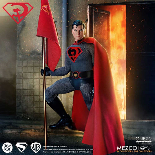 Mezco Toyz - One 12 Superman: Red Son - Superman