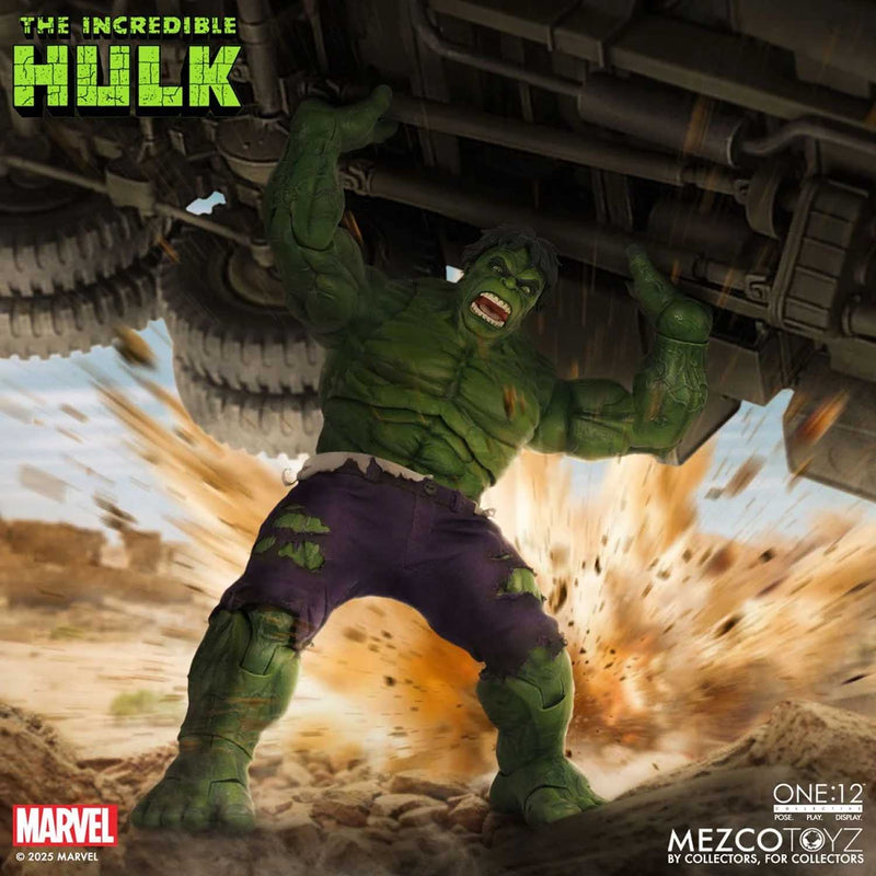 Load image into Gallery viewer, Mezco Toyz - One 12 Marvel Comics - The Incredible Hulk
