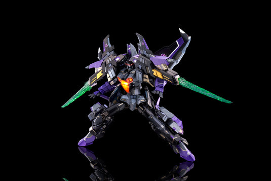 Flame Toys - Kuro Kara Kuri - Transformers Skywarp