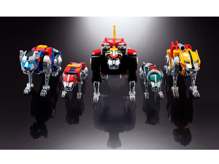 Load image into Gallery viewer, Bandai - Soul of Chogokin: Voltron Defender of the Universe - GX-71SP Voltron (Chogokin 50th Anniversary)
