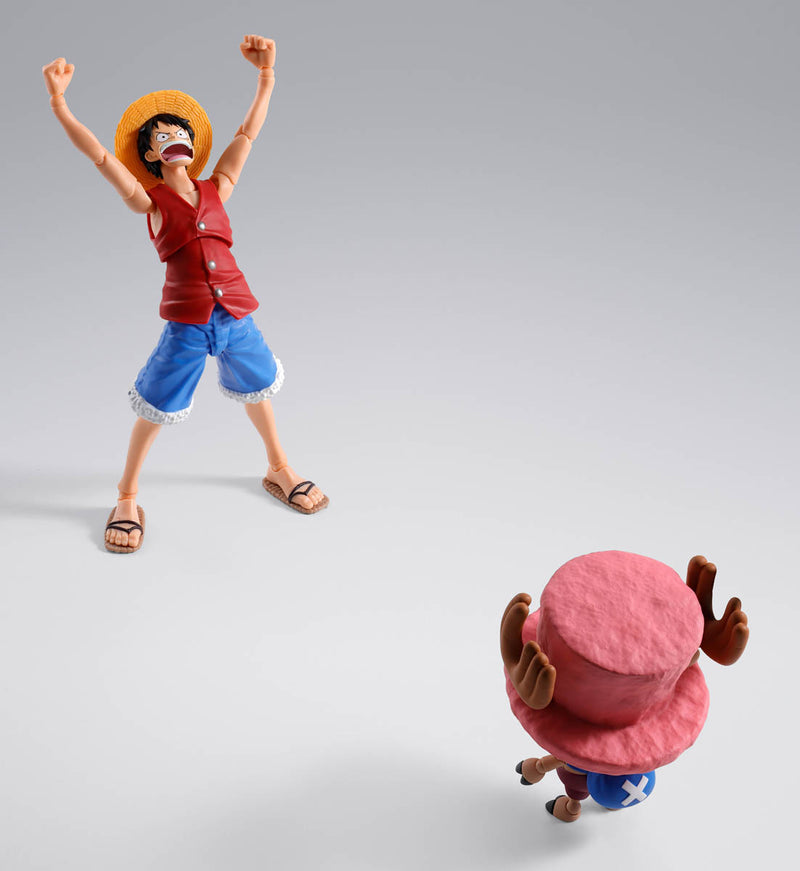 Load image into Gallery viewer, Bandai - S.H.Figuarts - One Piece - Tony Tony Chopper (Drum Island)
