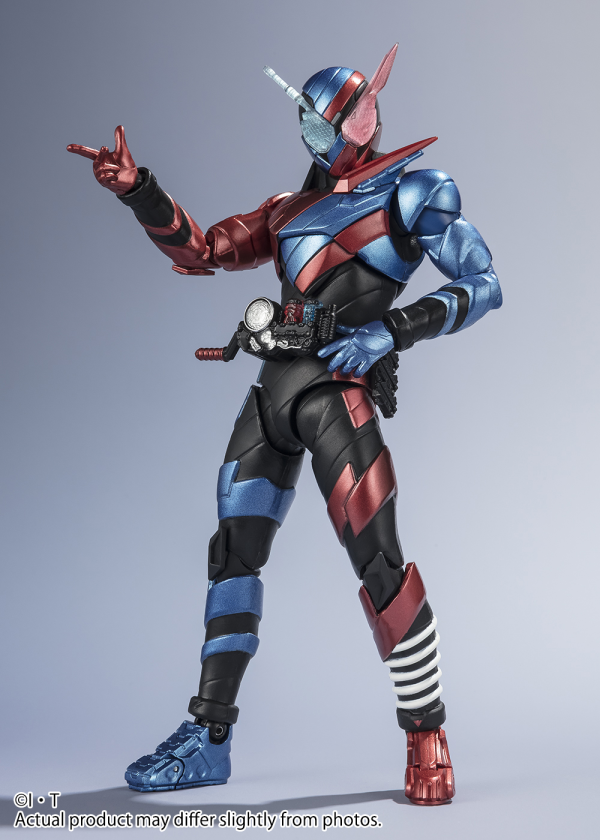 Load image into Gallery viewer, Bandai - S.H.Figuarts - Kamen Rider Build - Kamen Rider Build (RabbitTank Form) (Heisei Generations Edition)
