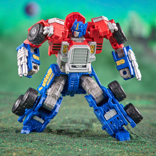 Transformers Legacy Evolution - Armada Universe Optimus Prime (2026 Reissue)