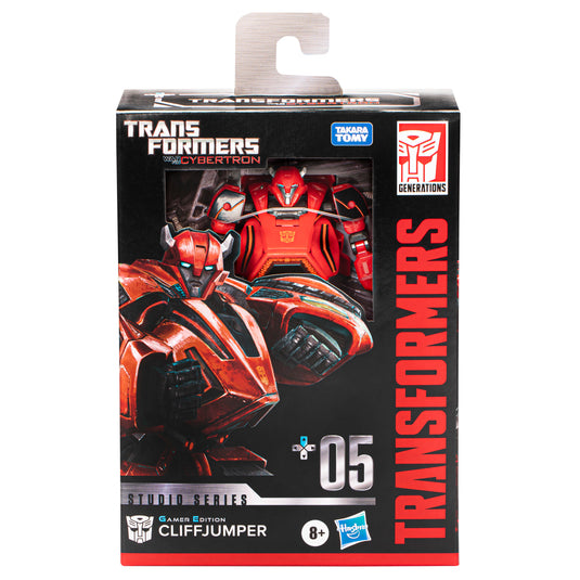 Transformers Generations Studio Series - Gamer Edition Deluxe Cliffjumper 05