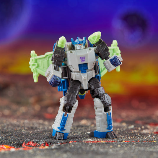 Transformers Generations - Legacy United - Core Class Energon Universe Megatron