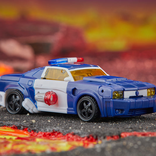 Transformers Generations - Legacy United - Deluxe Class Rescue Bots Universe Autobot Chase