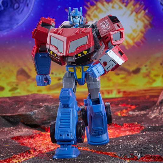 Transformers Generations - Legacy United - Voyager Class Animated Universe Optimus Prime