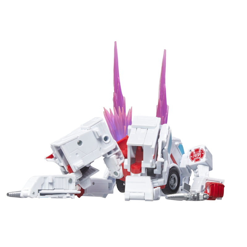 Load image into Gallery viewer, Transformers Studio Series 86 - The Transformers: The Movie Brawn &amp; Autobot Ratchet Deluxe Set
