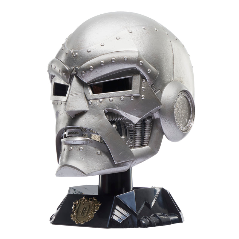Load image into Gallery viewer, Marvel Legends - Fantastic Four - Doctor Doom 1/1 Scale Wearable Helmet
