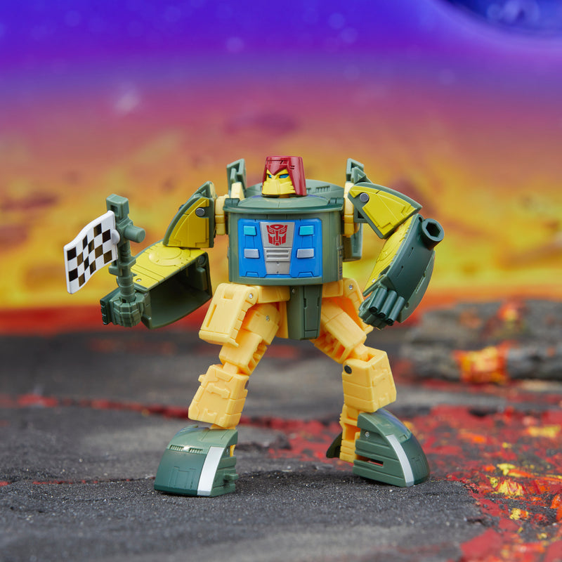 Load image into Gallery viewer, Transformers Generations - Legacy United - Deluxe Autobot Cosmos
