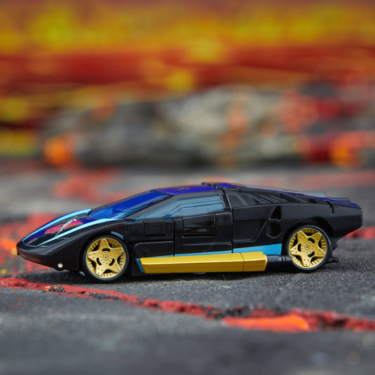 Transformers Generations - Legacy United - Deluxe Armada Universe Wheeljack