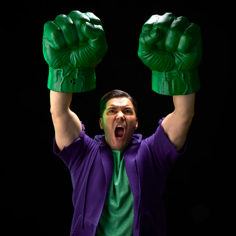 Load image into Gallery viewer, Marvel Legends - Incredible Hulk Premium Roleplay Fists with Smash 'N Bash Sound FX 1/1 Scale Wearable Fists
