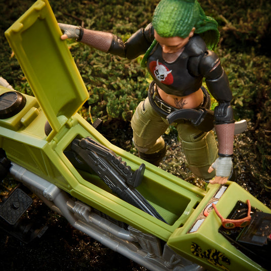 G.I. Joe Classified Series - Zanya and Dreadnok Chameleon (Swamp Skier) Vehicle
