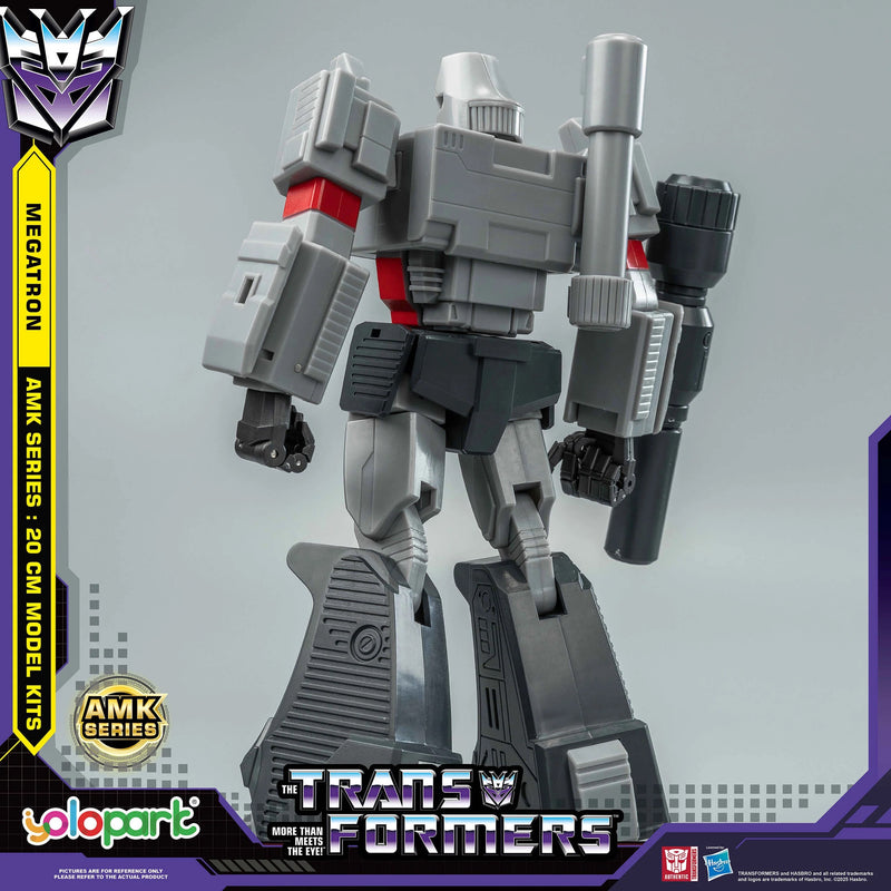 Load image into Gallery viewer, Transformers: Generation 1 - 20cm Megatron Model Kit - AMK Series
