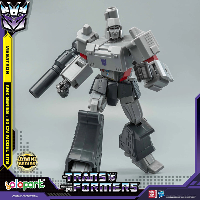Load image into Gallery viewer, Transformers: Generation 1 - 20cm Megatron Model Kit - AMK Series
