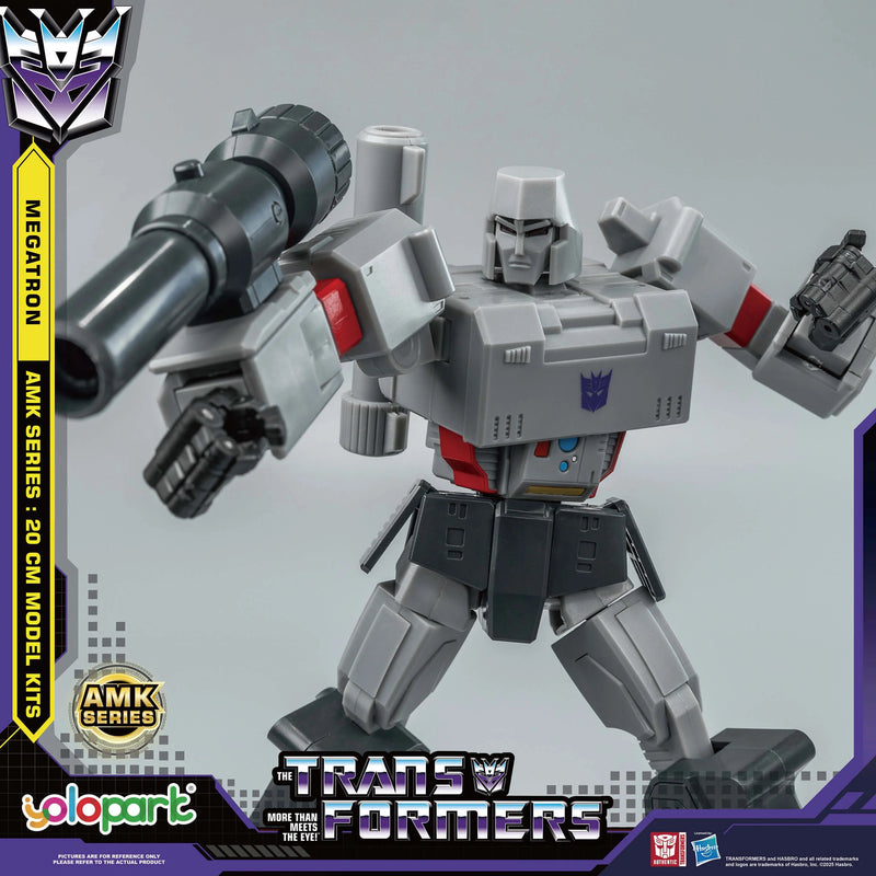 Load image into Gallery viewer, Transformers: Generation 1 - 20cm Megatron Model Kit - AMK Series
