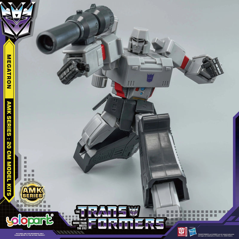 Load image into Gallery viewer, Transformers: Generation 1 - 20cm Megatron Model Kit - AMK Series
