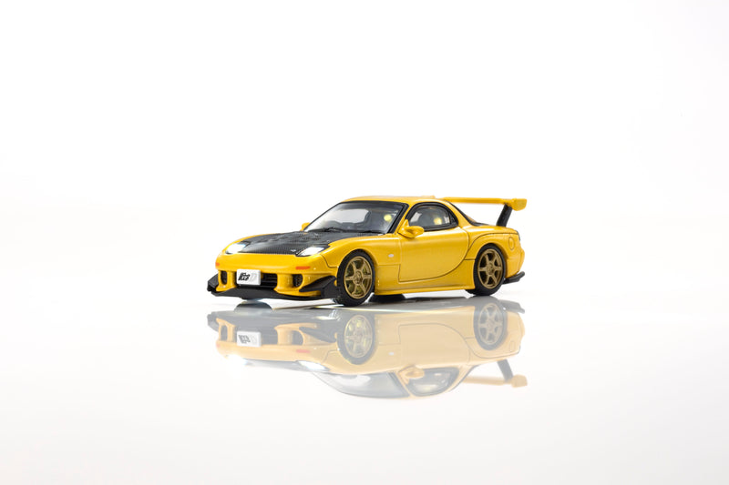 Load image into Gallery viewer, Kyosho - Initial D - Mazda RX-7 (FD3S) with LED 1/64 Scale Diecast Model Cars (07133LB)
