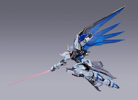 Bandai - Metal Build: Mobile Suit Gundam SEED - Freedom Gundam Concept 2 (Reissue)
