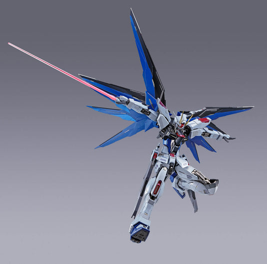 Bandai - Metal Build: Mobile Suit Gundam SEED - Freedom Gundam Concept 2 (Reissue)