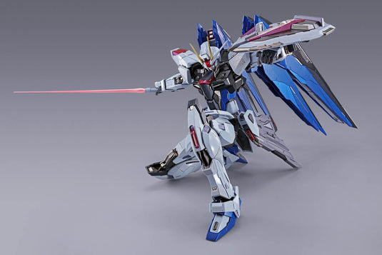 Bandai - Metal Build: Mobile Suit Gundam SEED - Freedom Gundam Concept 2 (Reissue)