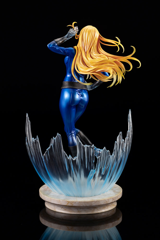 Load image into Gallery viewer, Kotobukiya - Marvel Ultimate Bishoujo Statue - Invisible Woman 1/6 Scale
