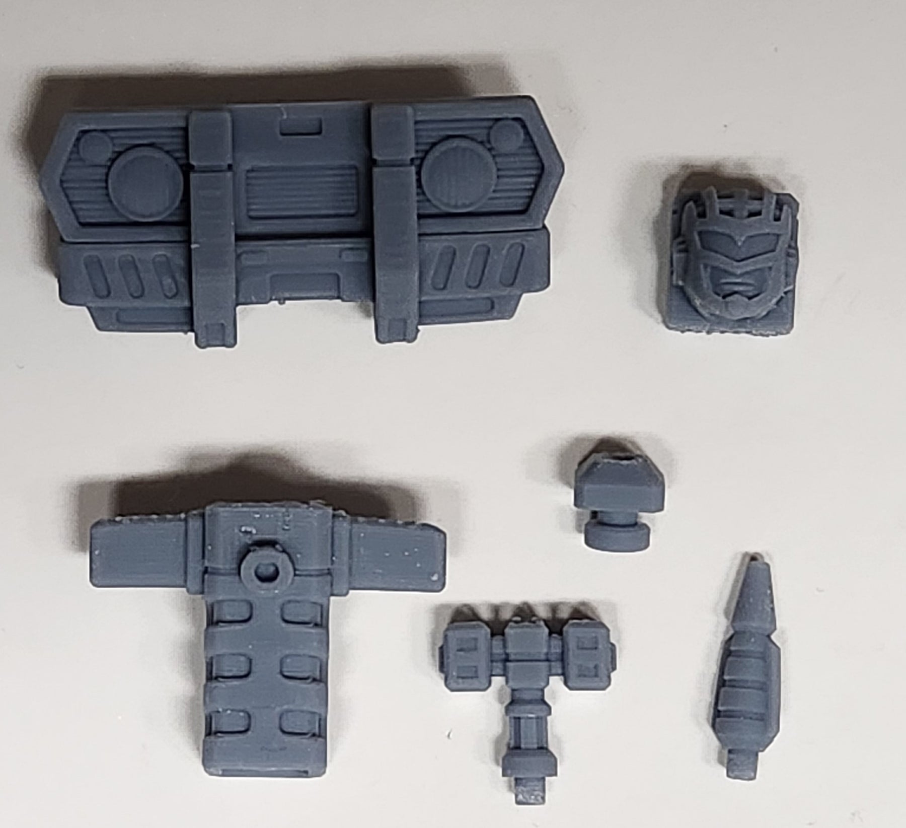 Renderform CC-04 Squadron Medic Custom Kit – Ages Three and Up
