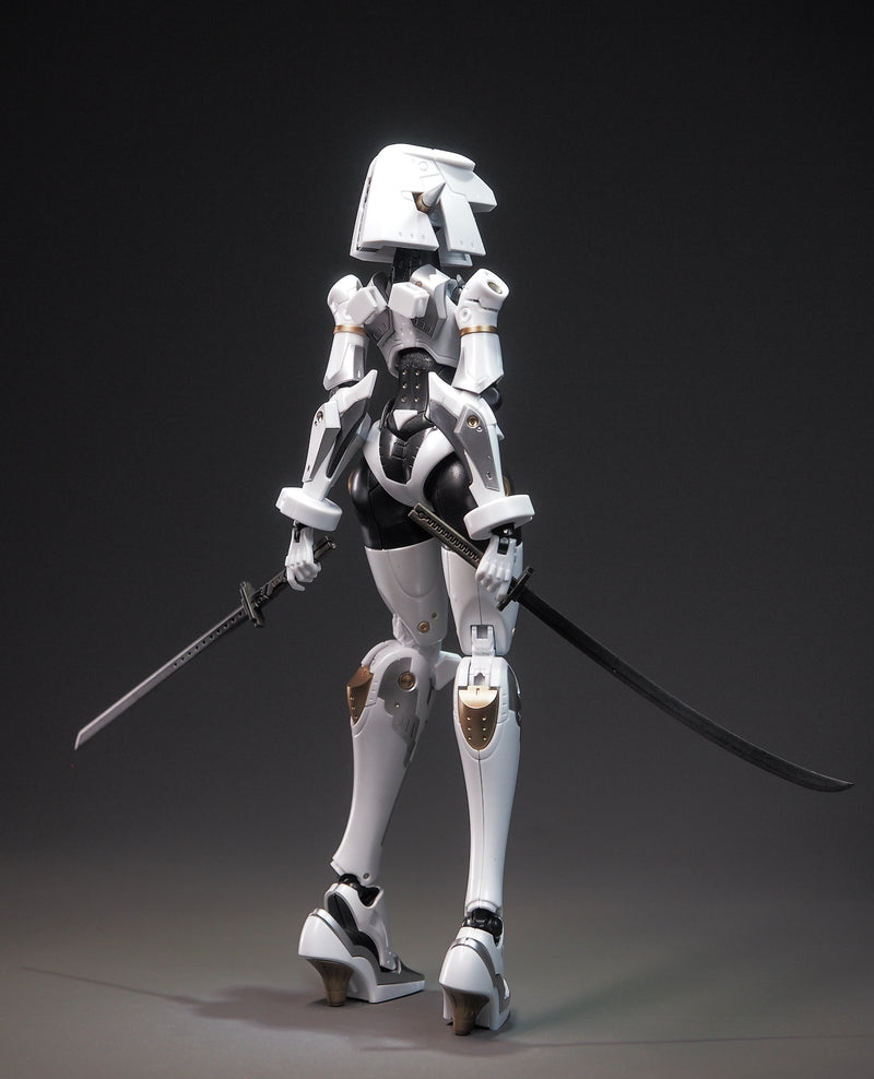 Load image into Gallery viewer, Toy Notch - Mobile Movementness - Orca-0 1/120 Scale Figure
