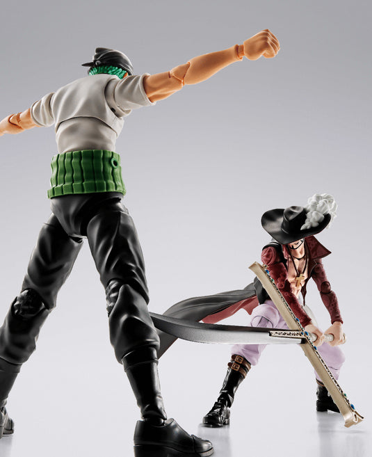 Bandai - S.H.Figuarts - One Piece - Dracule Mihawk (Hawk Eye) (Exclusive)