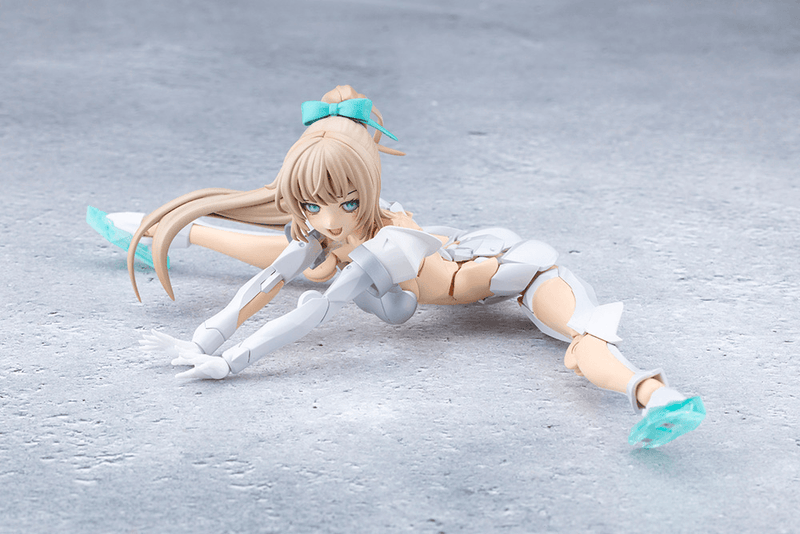 Load image into Gallery viewer, Kotobukiya - Megalomaria Unlimited Universe - Emulator #3
