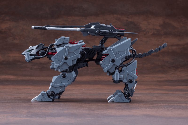 Load image into Gallery viewer, Kotobukiya - Highend Master Model Zoids: Lightning Saix (Irvine Special 2000 Recolor)
